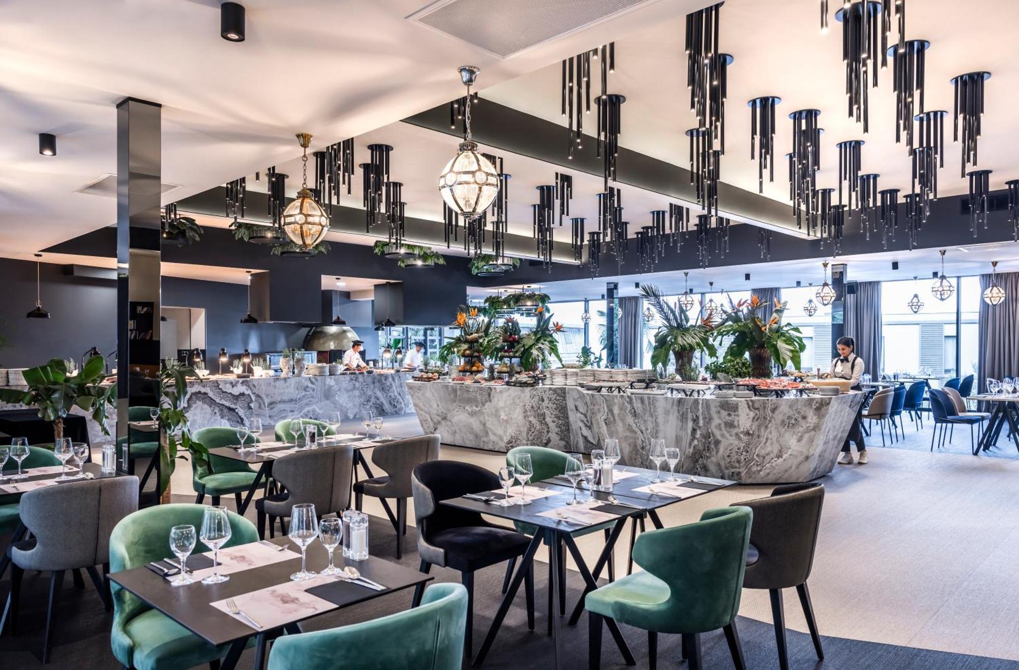 Grand Adriatic Hotel 4*